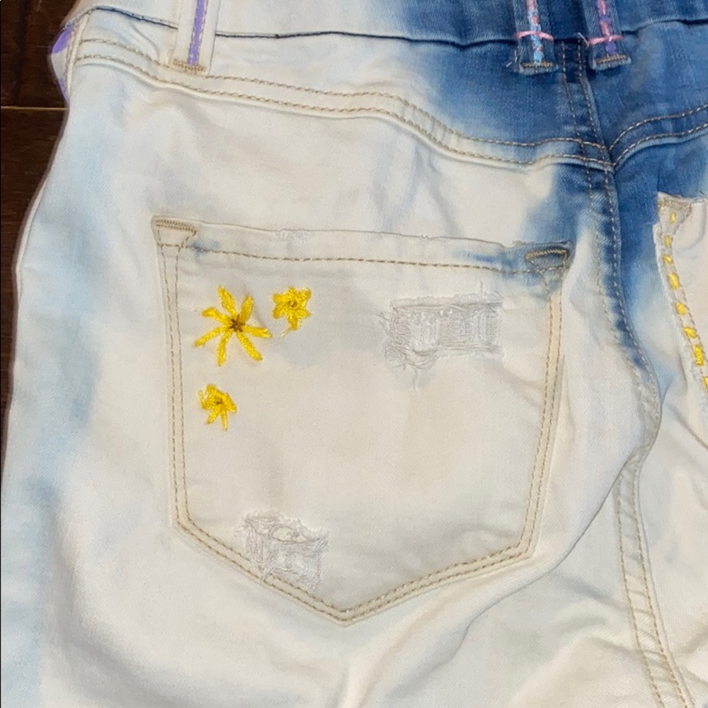 Custom Jeans - Picture 2 of 6